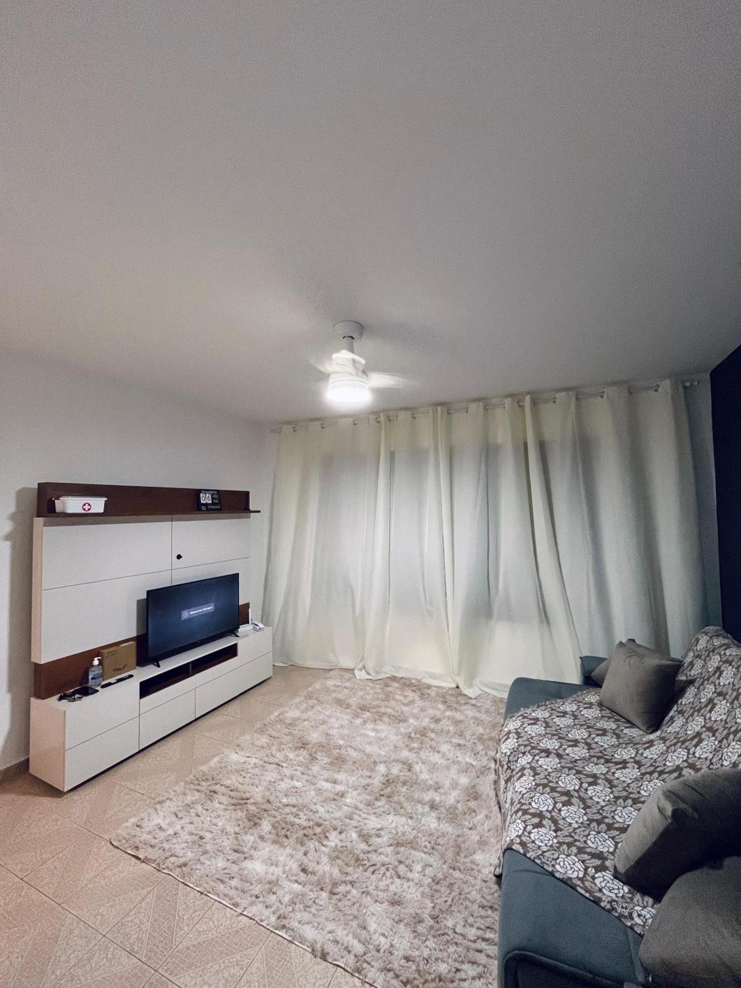 גוארויה Apartamento Charmoso A 400Mts Da Praia Da Enseada מראה חיצוני תמונה